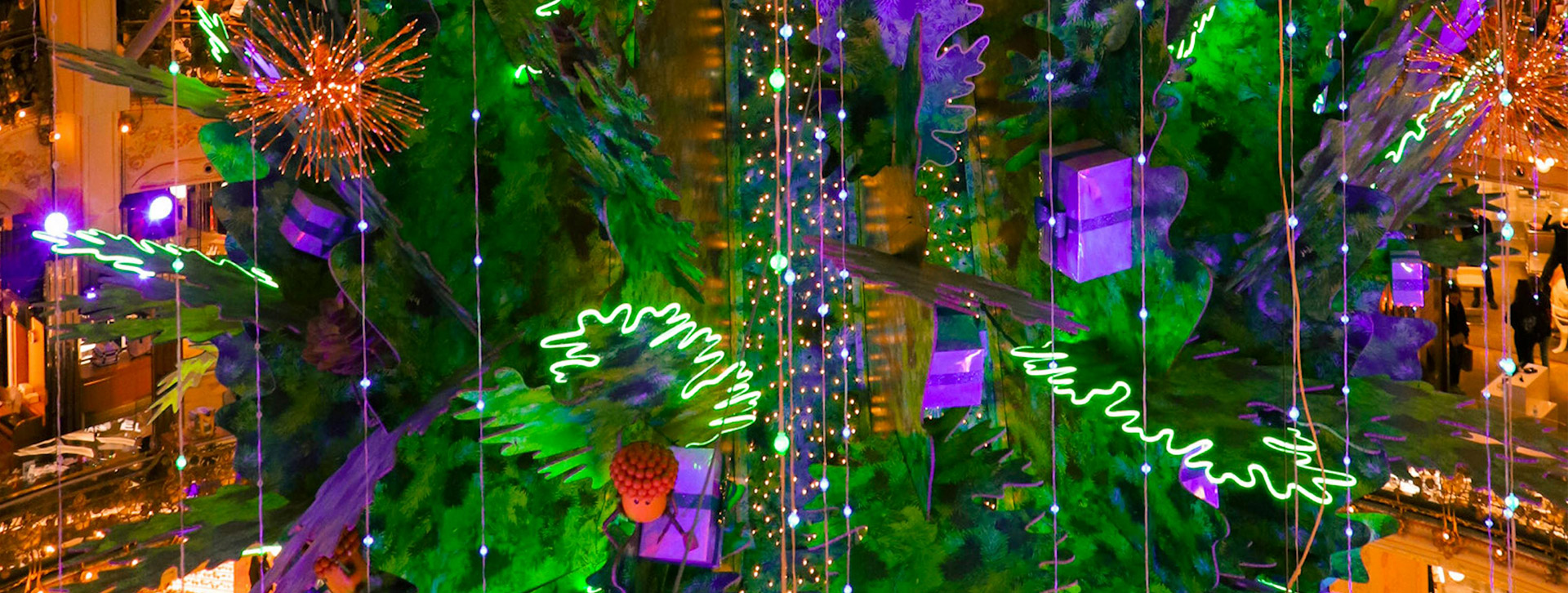 December Is Holiday Stress Awareness Month: Understanding and Navigating Holiday Pressures